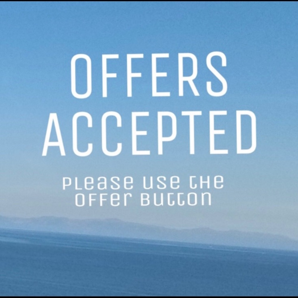 👠Offers accepted!! 👗